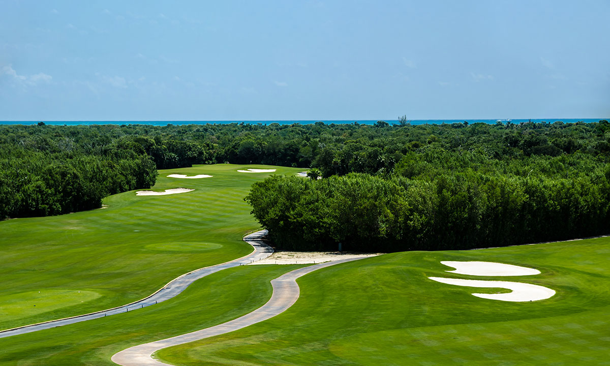 golf courses in cancun