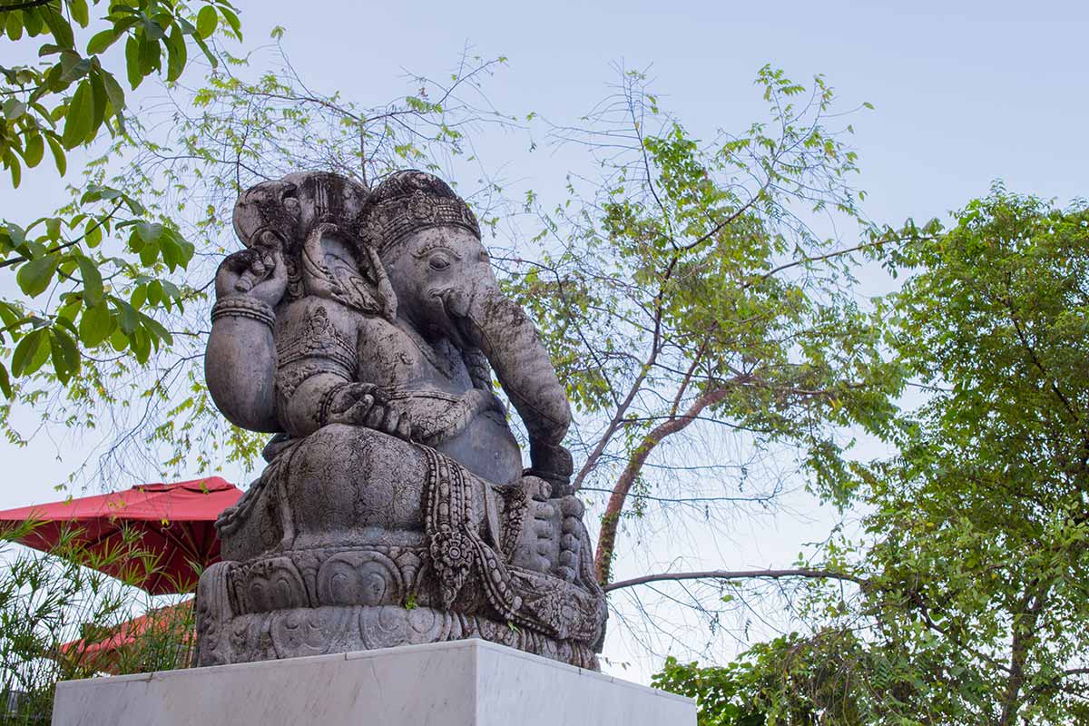 Estatuas de Garza: Ganesha