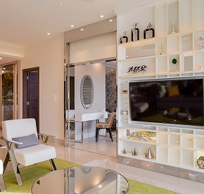 Esta galería de fotos te muestra un adelanto de nuestras suites, donde el lujo se encuentra con la belleza natural en un solo lugar.