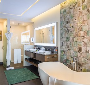 Esta galería de fotos te muestra un adelanto de nuestras suites, donde el lujo se encuentra con la belleza natural en un solo lugar.