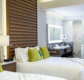 Esta galería de fotos te muestra un adelanto de nuestras suites, donde el lujo se encuentra con la belleza natural en un solo lugar.