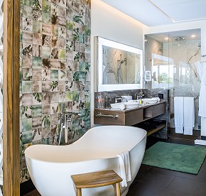 Esta galería de fotos te muestra un adelanto de nuestras suites, donde el lujo se encuentra con la belleza natural en un solo lugar.