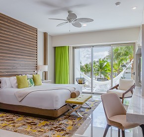 Esta galería de fotos te muestra un adelanto de nuestras suites, donde el lujo se encuentra con la belleza natural en un solo lugar.