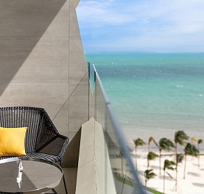 Esta galería de fotos te muestra un adelanto de nuestras suites, donde el lujo se encuentra con la belleza natural en un solo lugar.