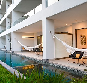 Esta galería de fotos te muestra un adelanto de nuestras suites, donde el lujo se encuentra con la belleza natural en un solo lugar.