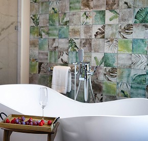 Esta galería de fotos te muestra un adelanto de nuestras suites, donde el lujo se encuentra con la belleza natural en un solo lugar.