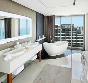 Las suites de Garza Blanca Los Cabos son un refugio perfecto frente al mar. Descubre la perfección en cada detalle a través de nuestra galería de fotos.