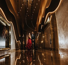 Inspírate con momentos reales de bodas capturados en Garza Blanca Cancún. Vistas al mar, decoración elegante y recuerdos atemporales te esperan.