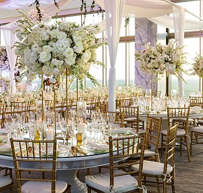Inspírate con momentos reales de bodas capturados en Garza Blanca Cancún. Vistas al mar, decoración elegante y recuerdos atemporales te esperan.