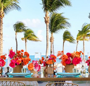 Inspírate con momentos reales de bodas capturados en Garza Blanca Cancún. Vistas al mar, decoración elegante y recuerdos atemporales te esperan.