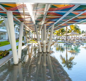 Explora nuestras fotos para conocer las instalaciones de primer nivel y el servicio excepcional de este paraíso en el Caribe.