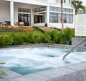 Explora nuestras fotos para conocer las instalaciones de primer nivel y el servicio excepcional de este paraíso en el Caribe.