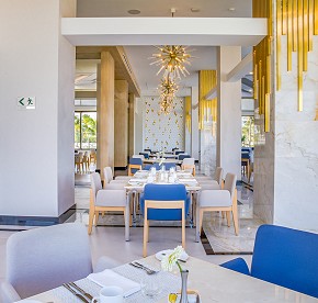 Nuestra galería revela los secretos de los restaurantes de Garza Blanca Cancún. Admira las vistas panorámicas y platos exquisitos que te esperan.