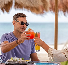 Nuestra galería revela los secretos de los restaurantes de Garza Blanca Cancún. Admira las vistas panorámicas y platos exquisitos que te esperan.