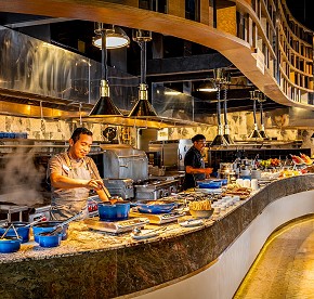 Nuestra galería revela los secretos de los restaurantes de Garza Blanca Cancún. Admira las vistas panorámicas y platos exquisitos que te esperan.