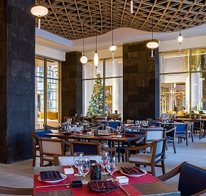 Nuestra galería revela los secretos de los restaurantes de Garza Blanca Cancún. Admira las vistas panorámicas y platos exquisitos que te esperan.